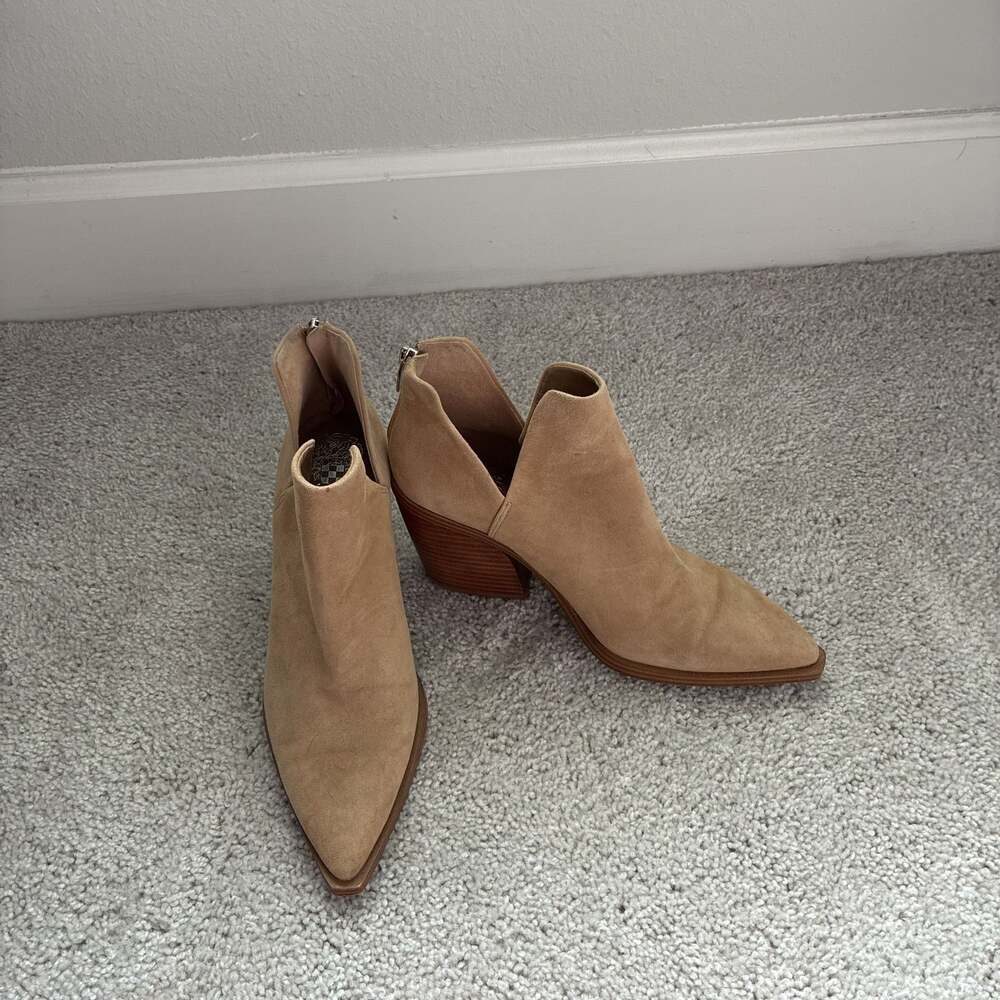 Vince Camuto Gigietta Suede Block Heel Booties